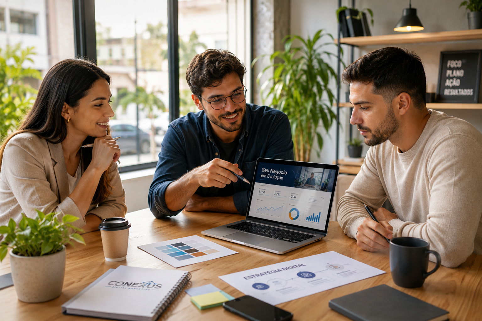 Soluções Estratégicas e Equipe CONEXUS